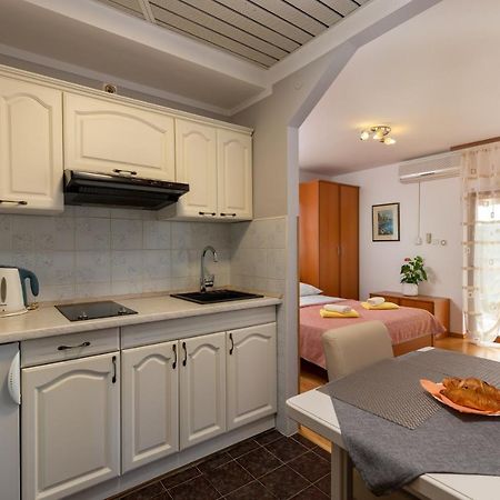 Apartments Kristina Ρόβινι Εξωτερικό φωτογραφία
