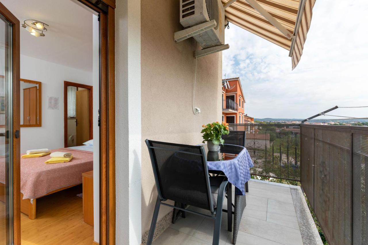 Apartments Kristina Ρόβινι Εξωτερικό φωτογραφία
